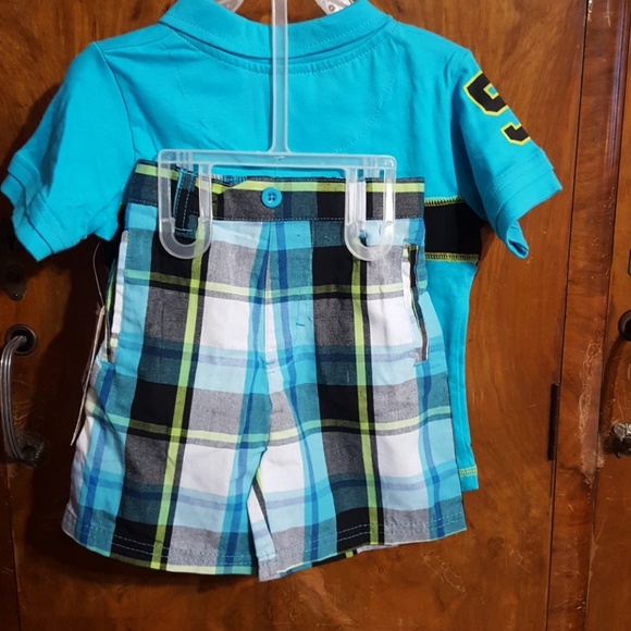 3 Little Boys Short Sets - Picture 2 of 8